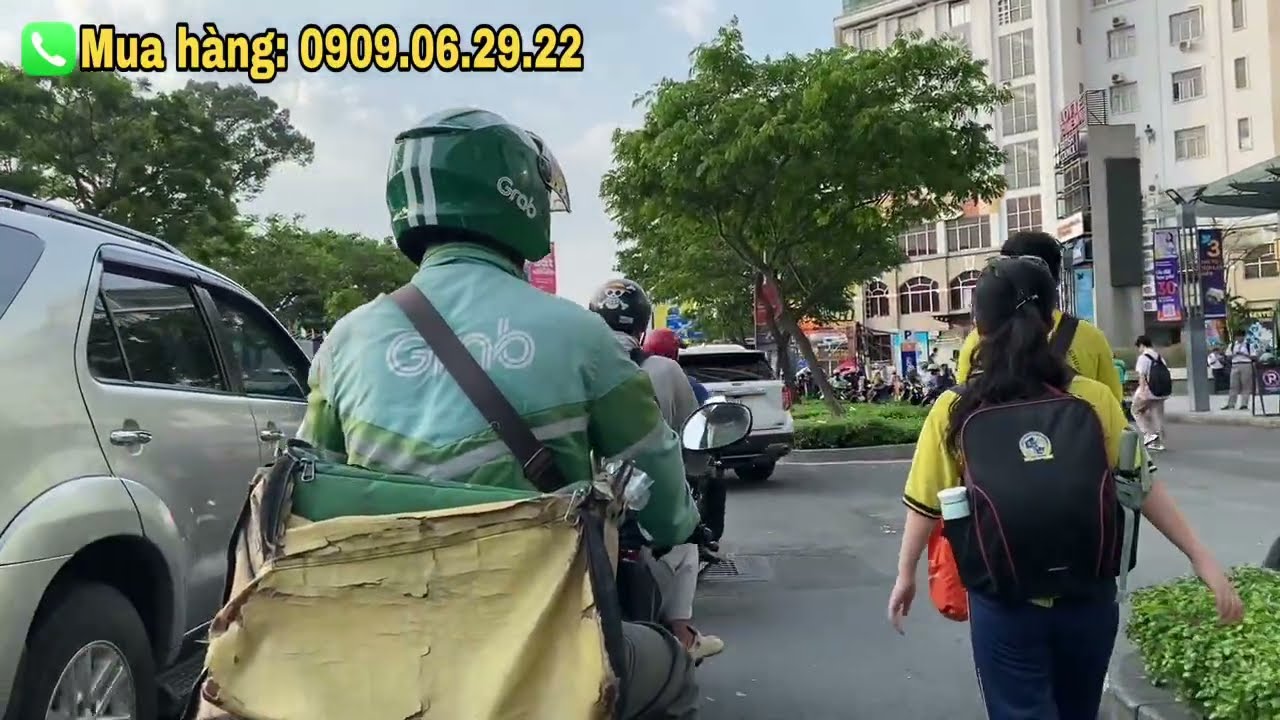Chị 3 tấn công tới bụp Đàm Vĩnh Hưng gì ngồi ăn chụp hình chung HL má tư bức xúc bụp chị 3 quá dơ