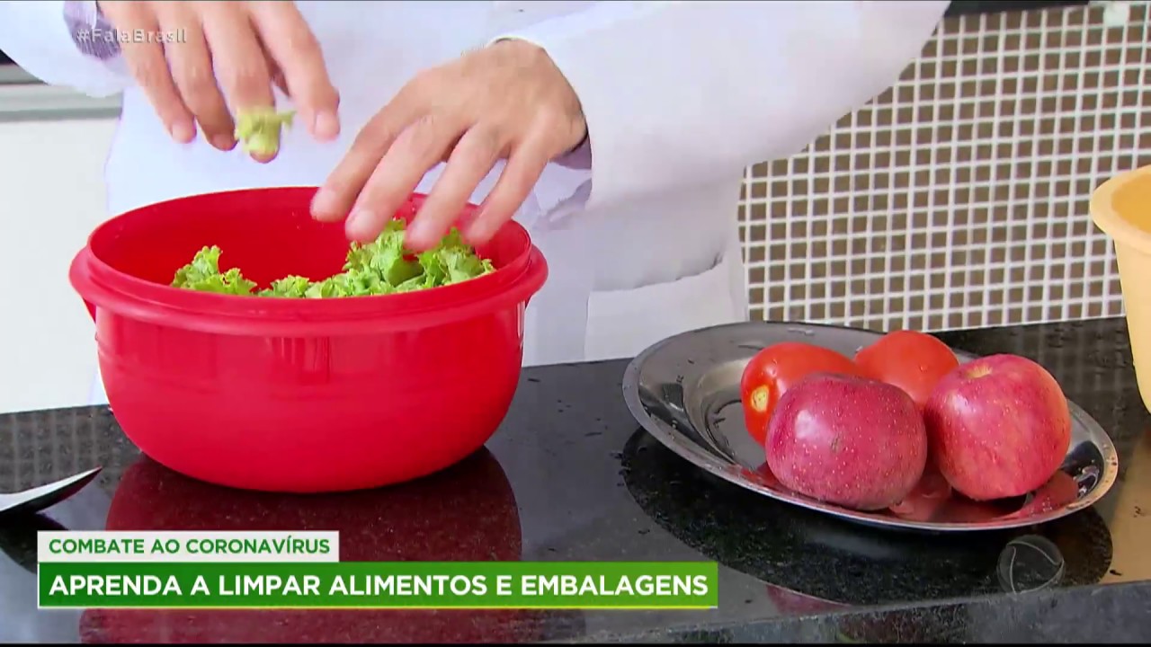 Dr. Bactéria mostra como higienizar alimentos comprados na feira