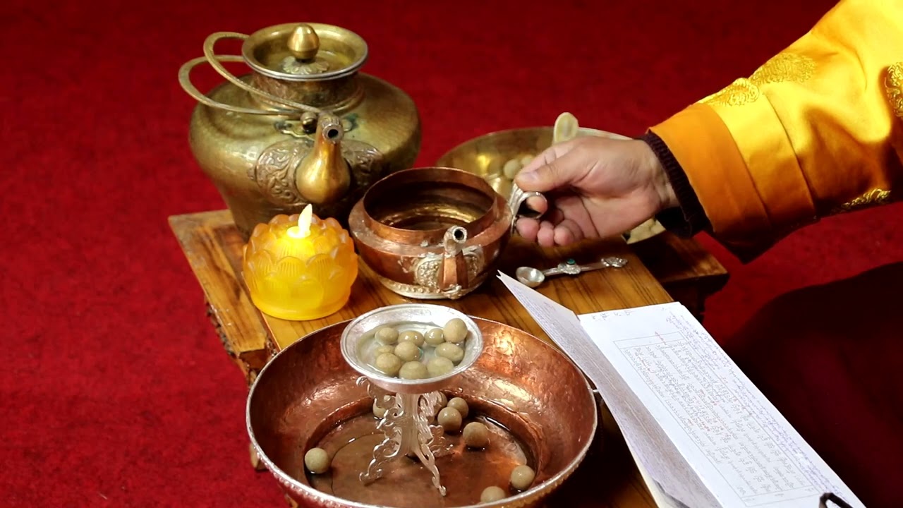 གཏོར་མ་བརྒྱ་རྩ།