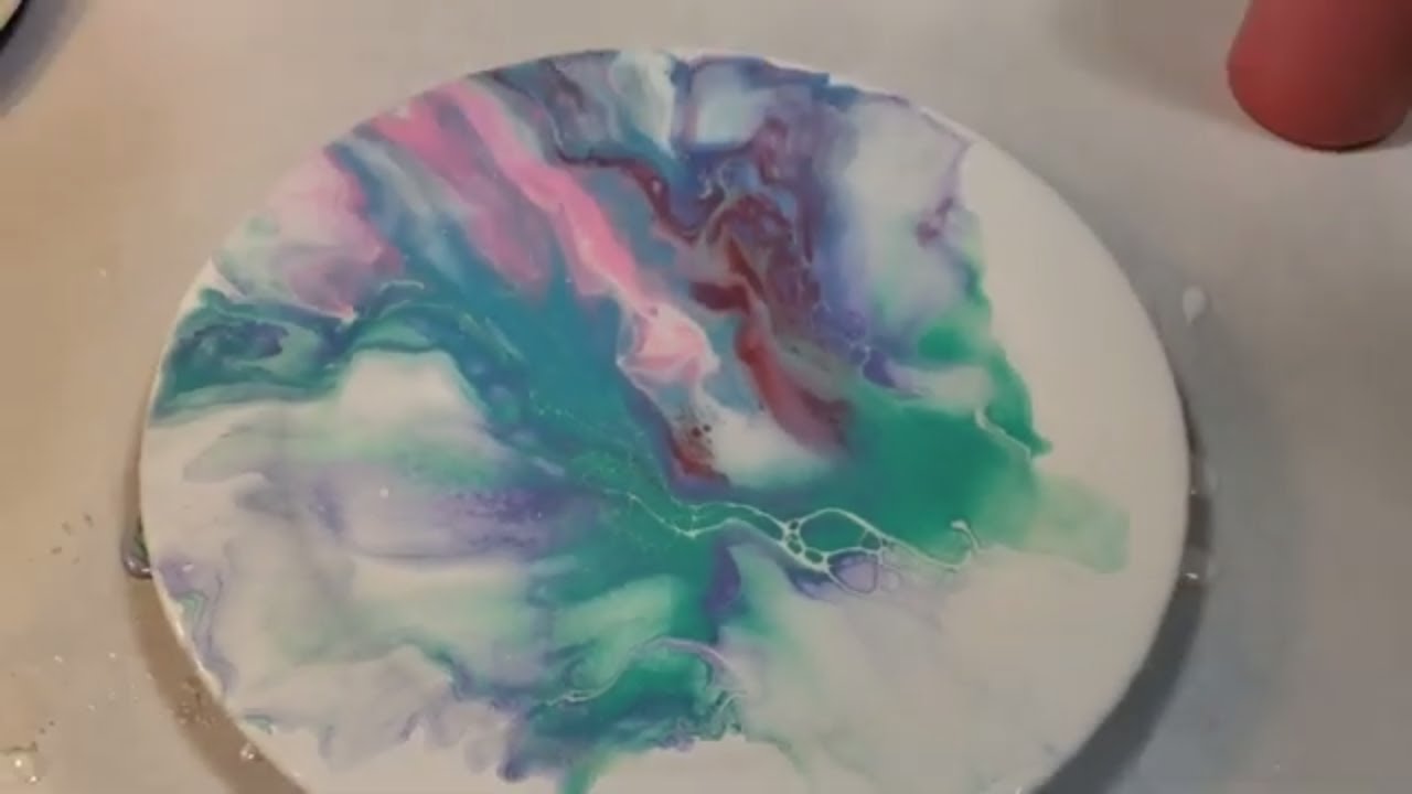 Dutch Pour on Recycled Dinner Plates Acrylic Pouring with Color Shift Acrylics