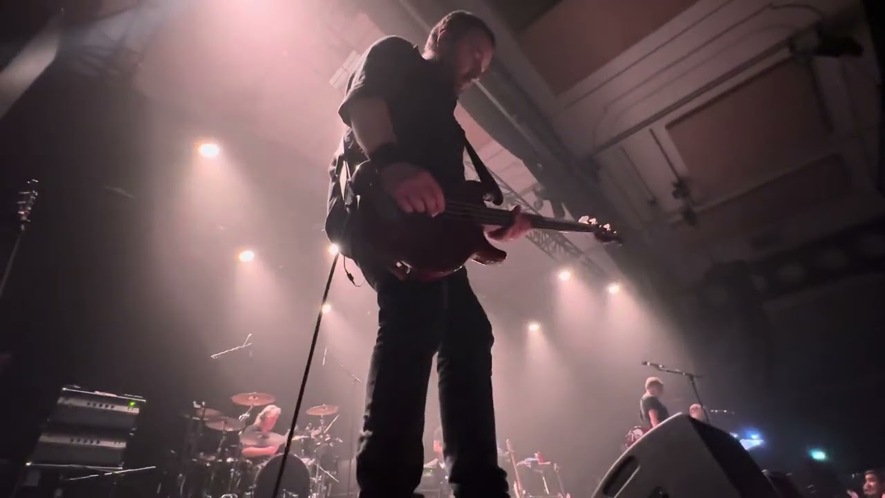 Peter Hook & The Light « The Perfect Kiss » Élysée Montmartre 15032025 Paris France