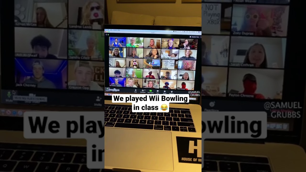 Our WHOLE Zoom class pranked our teacher 😂 (Subscribe for more Zoom pranks)
