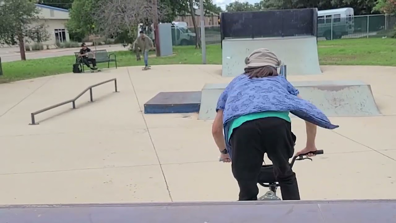 First BMX Park Session Riding Transition (QPs, Half Pipe, n Ramps) #bmx #bmxpark