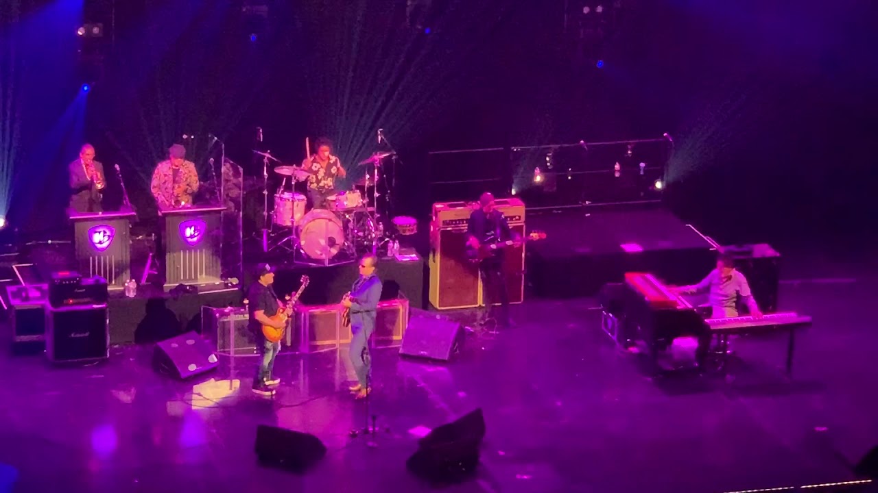 Joe Bonamassa with Neal Schon (Journey) 