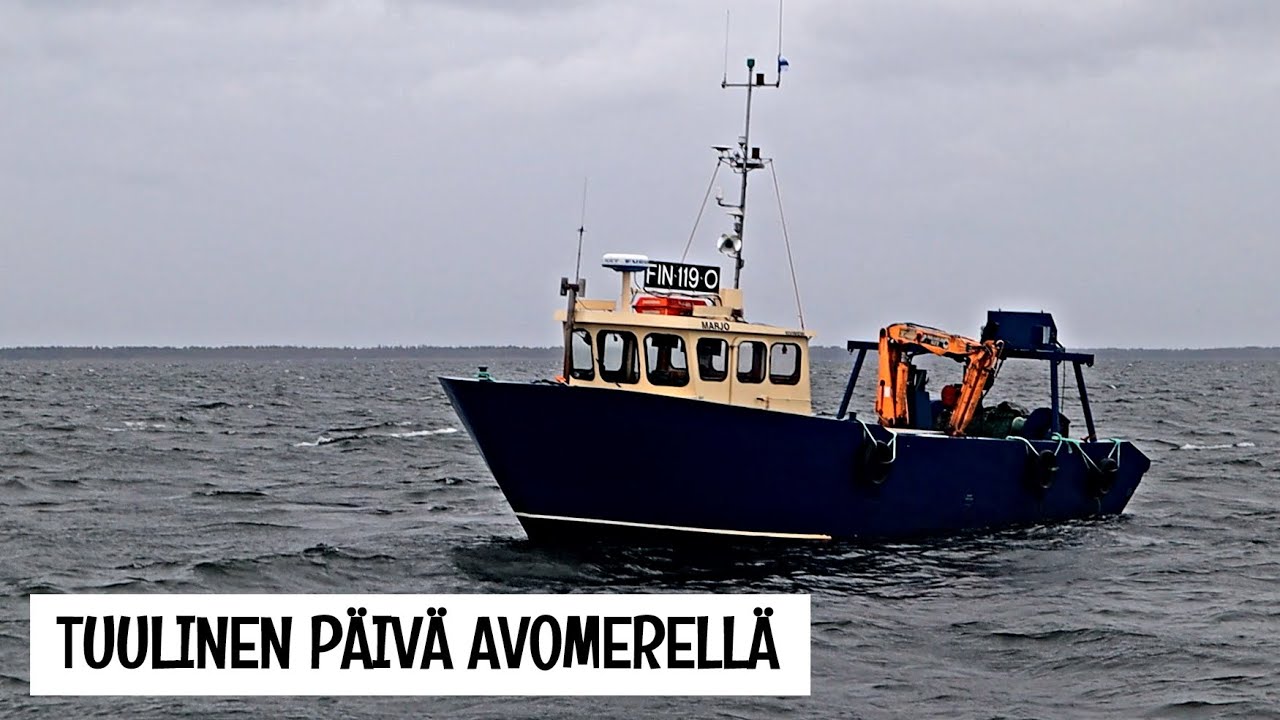 MUIKUN TROOLAUS MERELLÄ - AMMATTIKALASTAJAN MATKASSA - LÄHIRUOKAA MERESTÄ