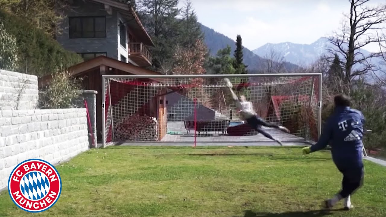 Manuel Neuer's impressive training at Lake Tegernsee | FC Bayern