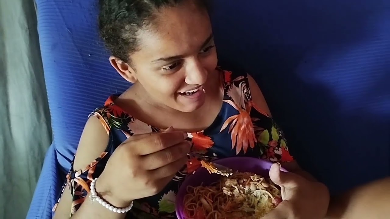 Almoço na casa da Deusa na lida do babaçu 