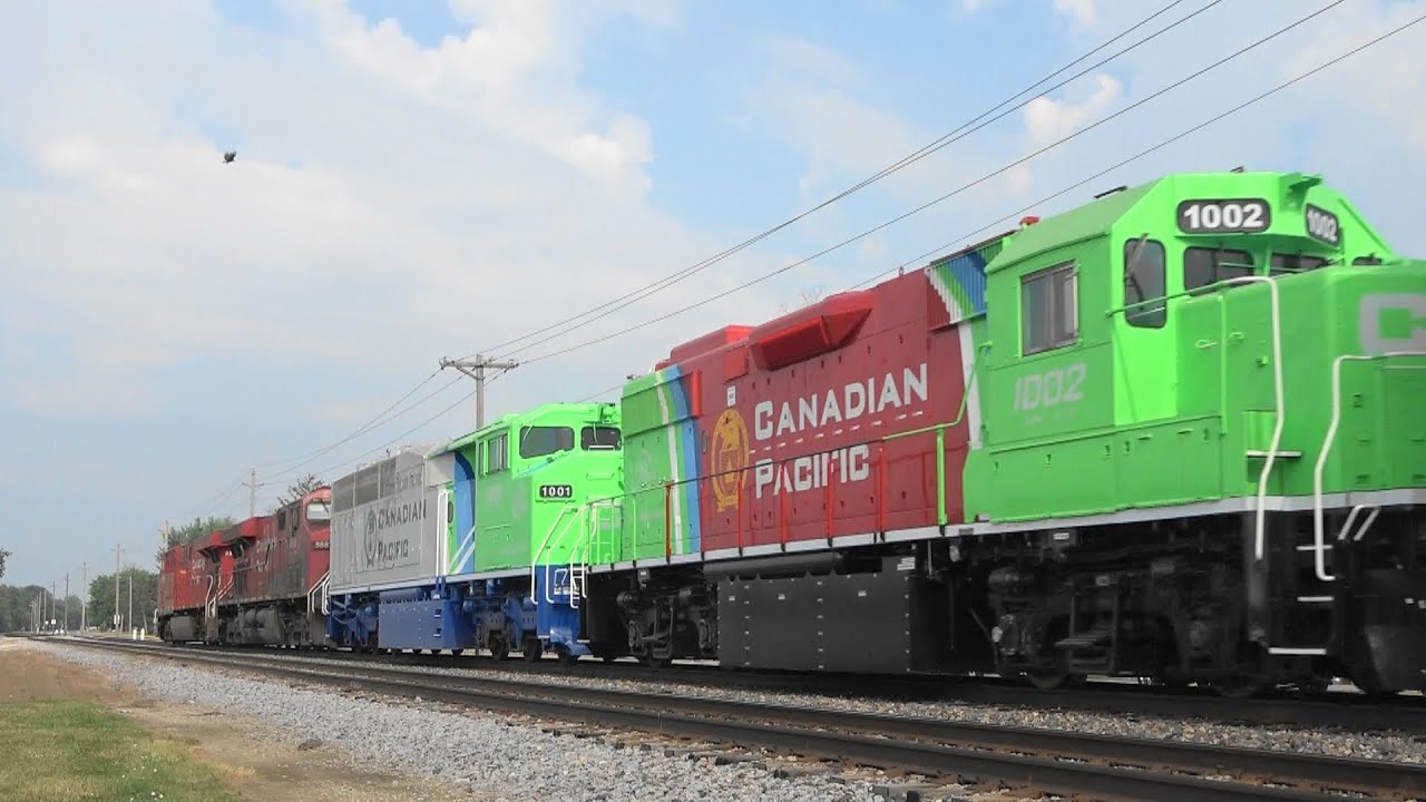 CPKC Freight w/ Hydrogen Units, Buffalo, IA 6/18/23