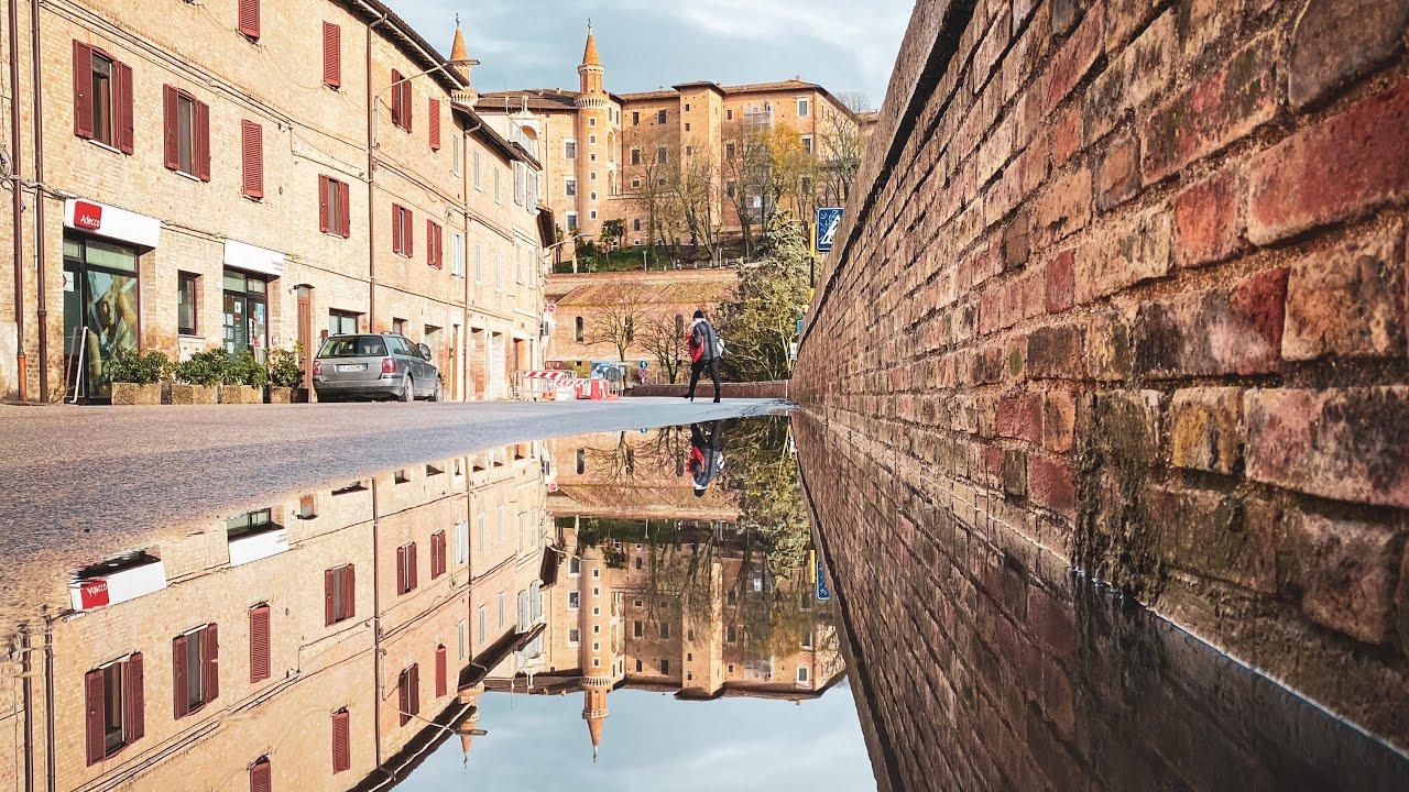 Meravigliosa Urbino vista da un drone - 4k
