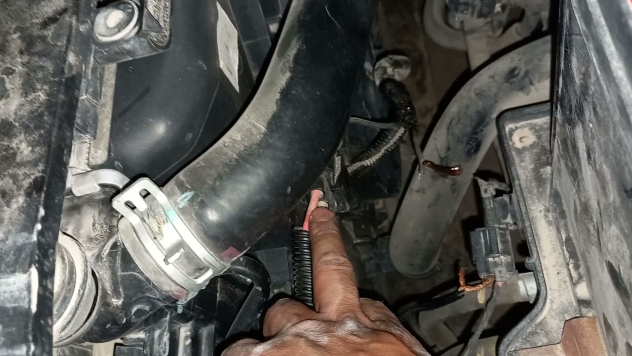 مشكله. حماوة السياره.. وبعض الأسباب. عطل مروحه.  الراديتر . الأمامي.  واسبابها