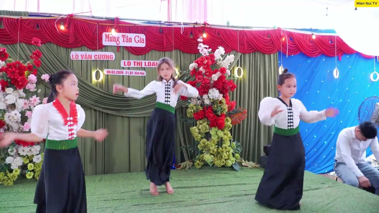 Vũ điệu lăm tơi remix - ĐVN gia đình MTG Ông, bà Lò Văn Cương - Lò Thị Loan, bản Mỏ - Mường Hung