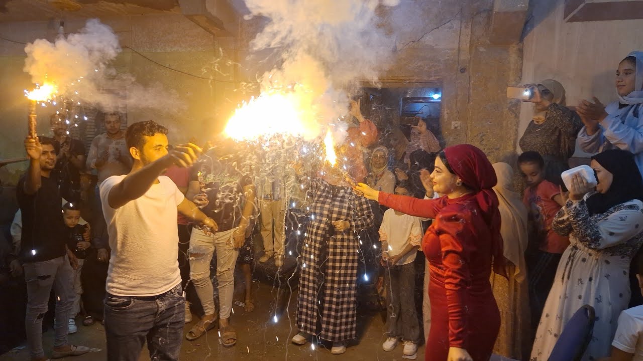 يوم الحنه من اوله لاخره  وعزمنا العريس على حنته