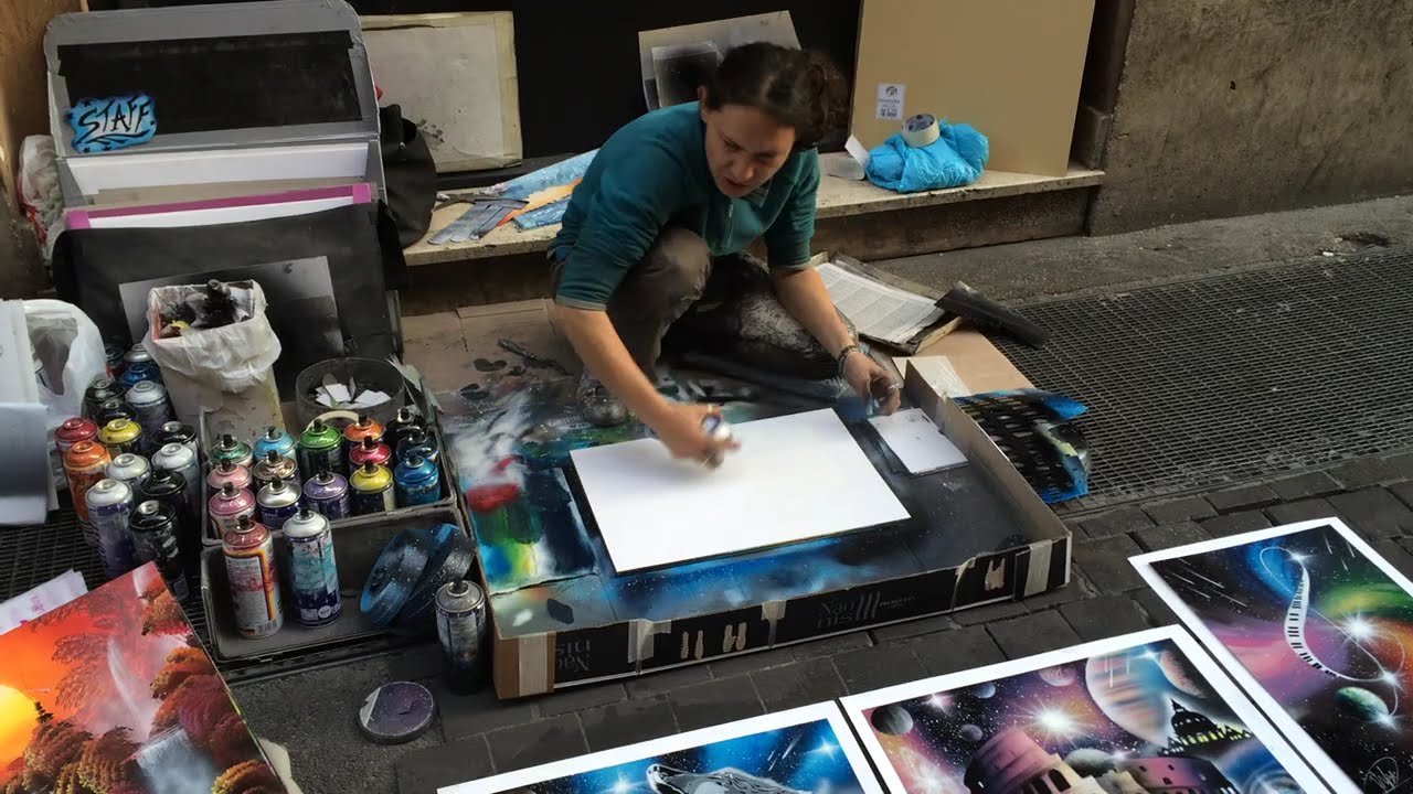Amazing Spray Paint Artist in Rome, Italy