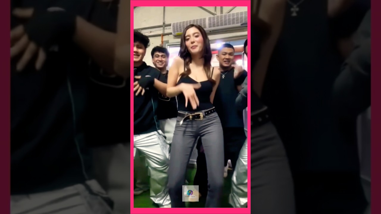 LOOK: ANALYN BARRO with the boys so cutee 😍10.25.25 