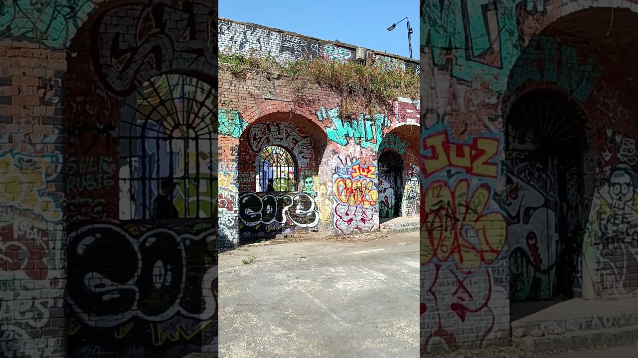 Graffiti POWER LEAGUE CAR PARK SHOREDITCH LONDON E2 Part 1 #graffiti #streetart