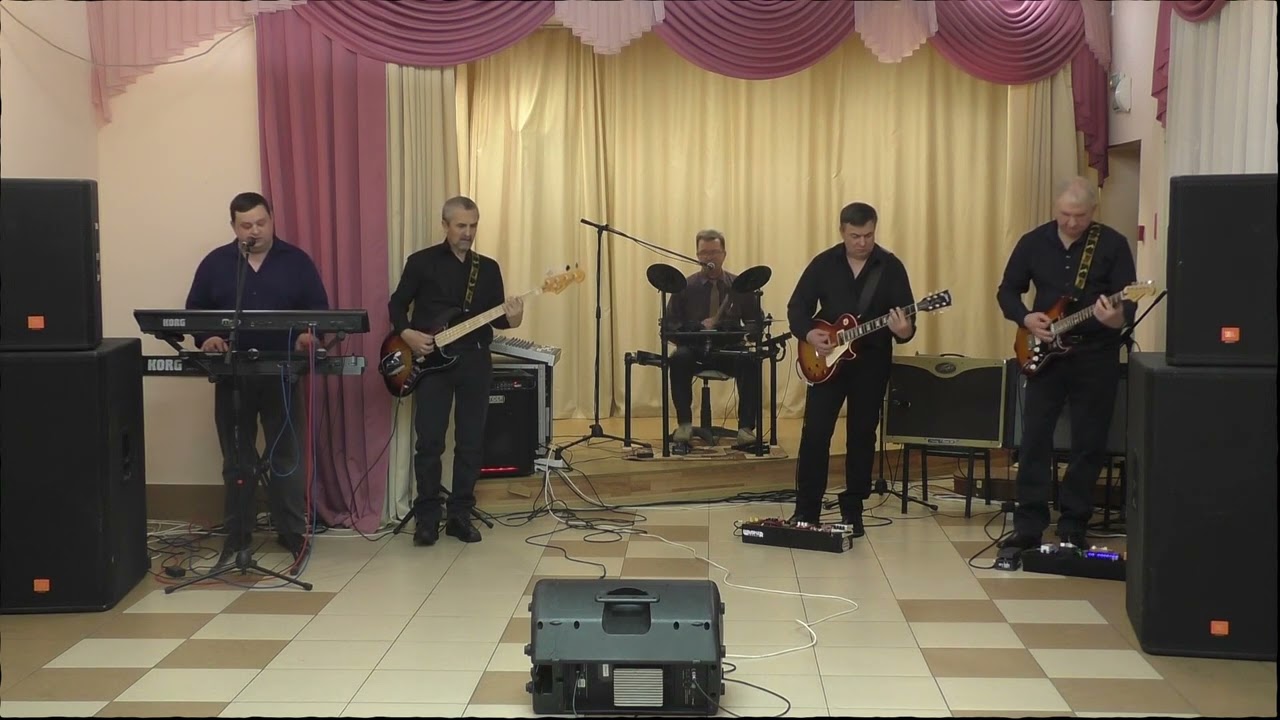Песня о далекой Родине. Группа 