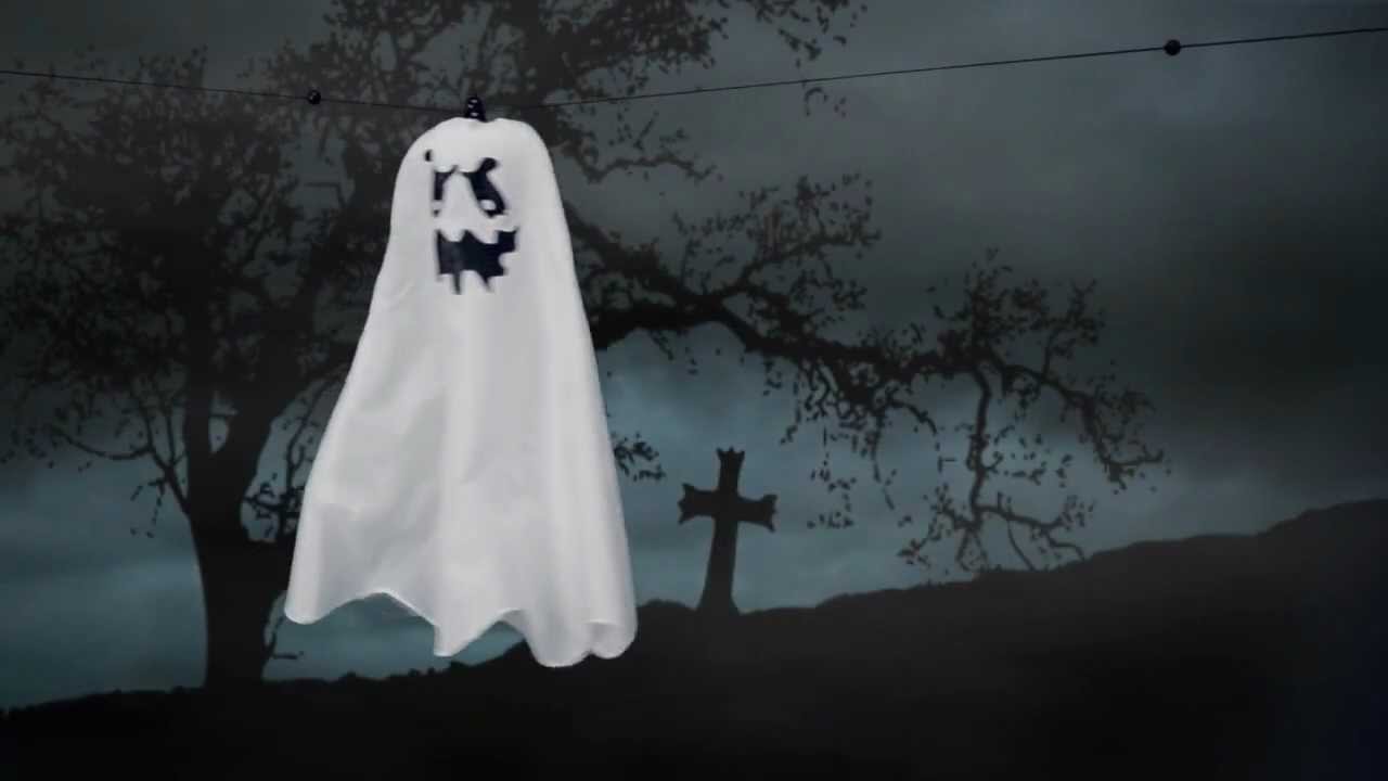 Flying Ghost - Spirit Halloween
