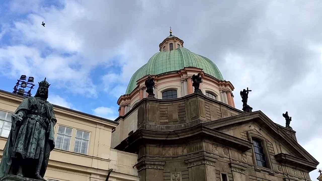 Praha procházkou od Smetanova nábřeží na Novotného lávku 24 02 2026 movie