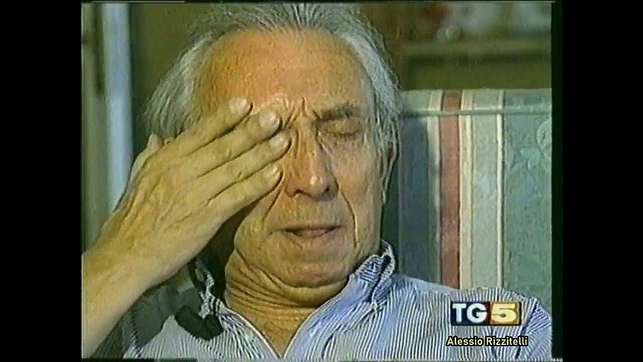 Corrado ricordato dagli amici Roberto Pregadio, Mike Bongiorno, Pippo Baudo e Sandra Mondaini