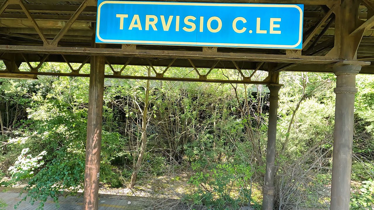 Tarvis/Tarvisio Der alte, verlassene Bahnhof