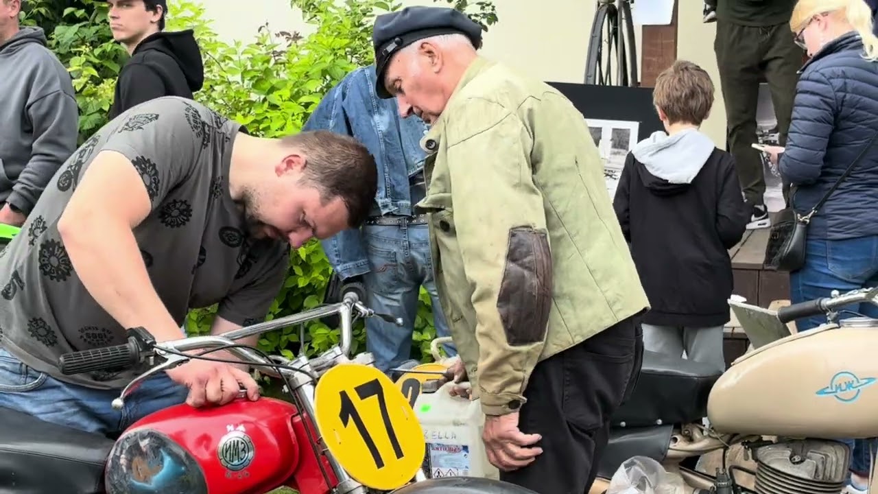 Retro auto-moto burziņš ar Alfrēdu Zamocki 2025