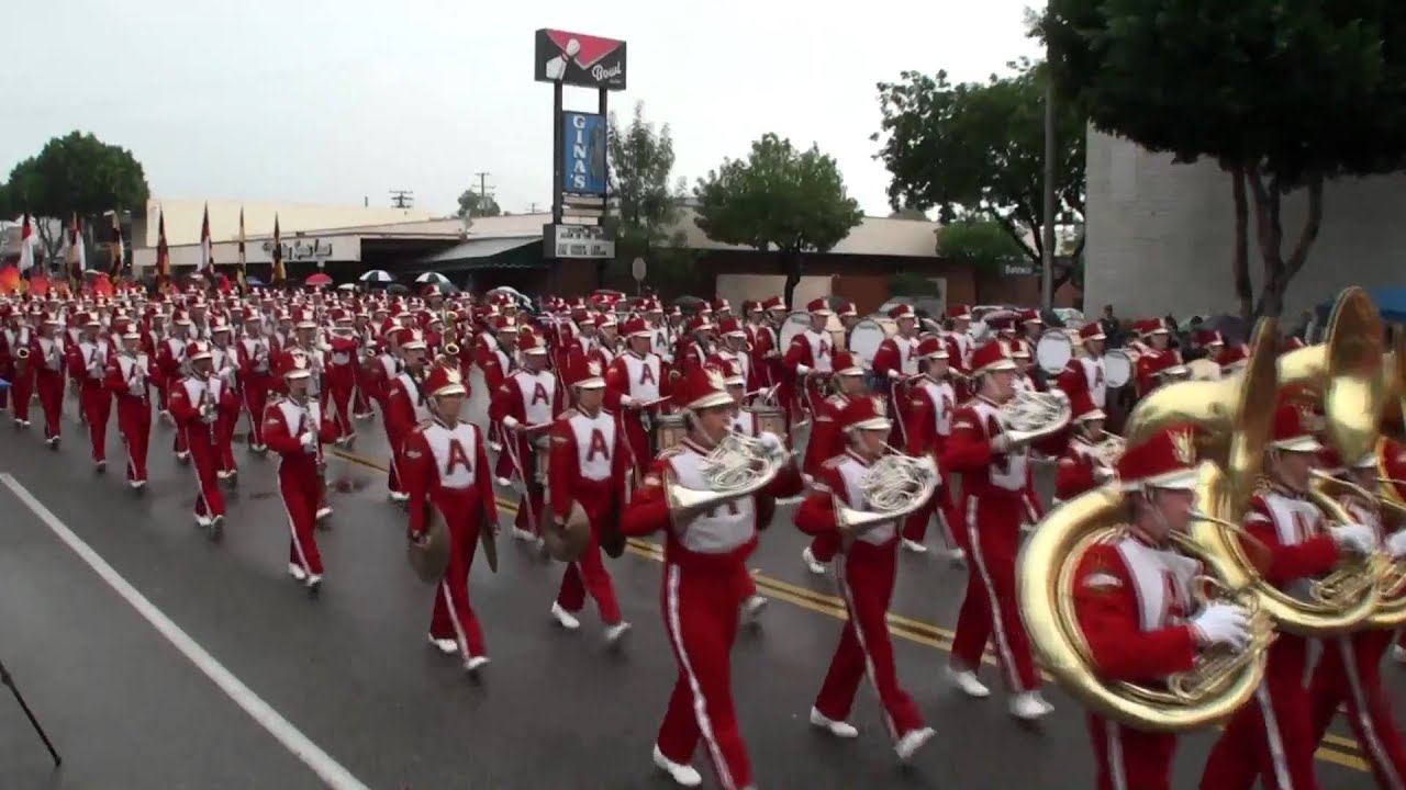 Arcadia HS - March of the Women Marines - 2010 Arcadia Band Review