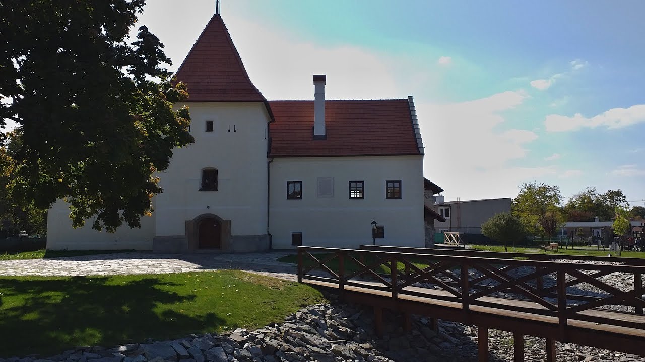&Scaron;imonovany - Vodn&yacute; hrad