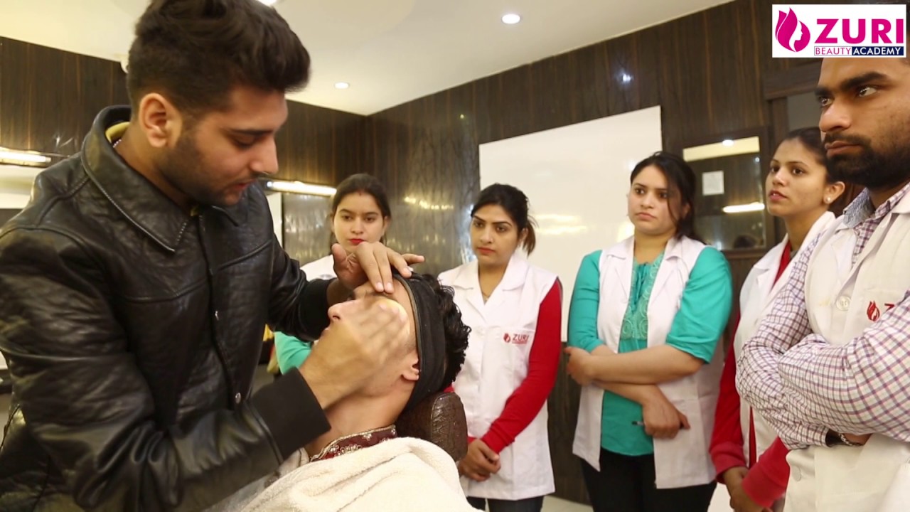 GRooM Make - up demo for make -Up.ZURI International beauty Academy 34 A Chandigarh.
