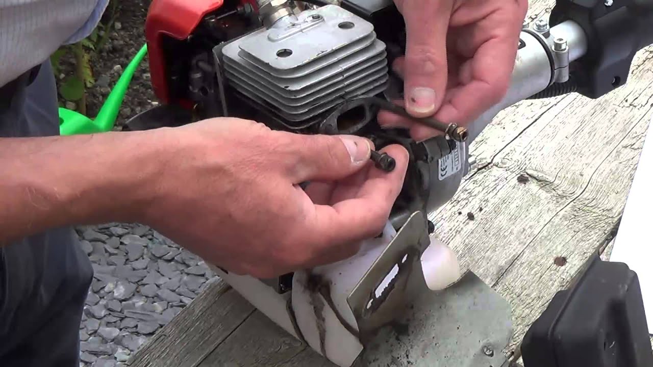 Repair of two stroke engine