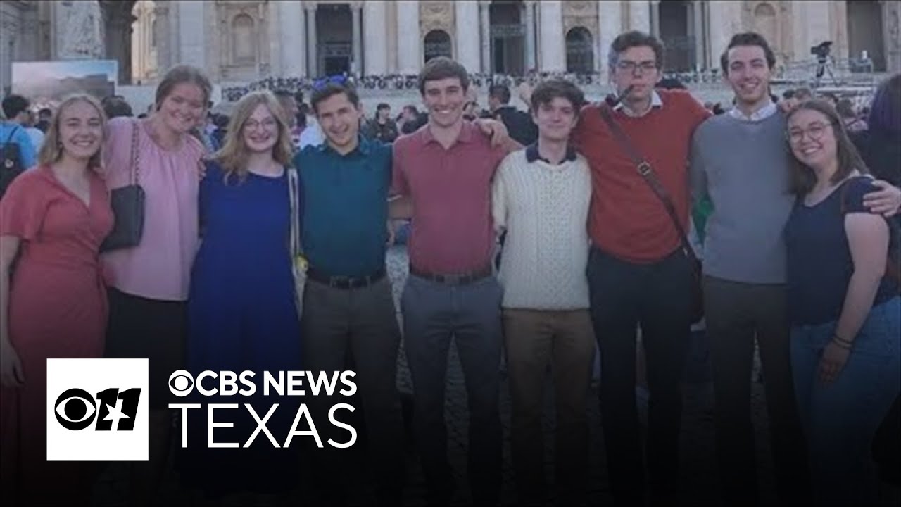 University of Dallas students witness historic announcement of first American pope
