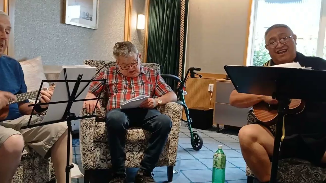 Me he manu rere - DJ Pōmare & Shona Ukulele