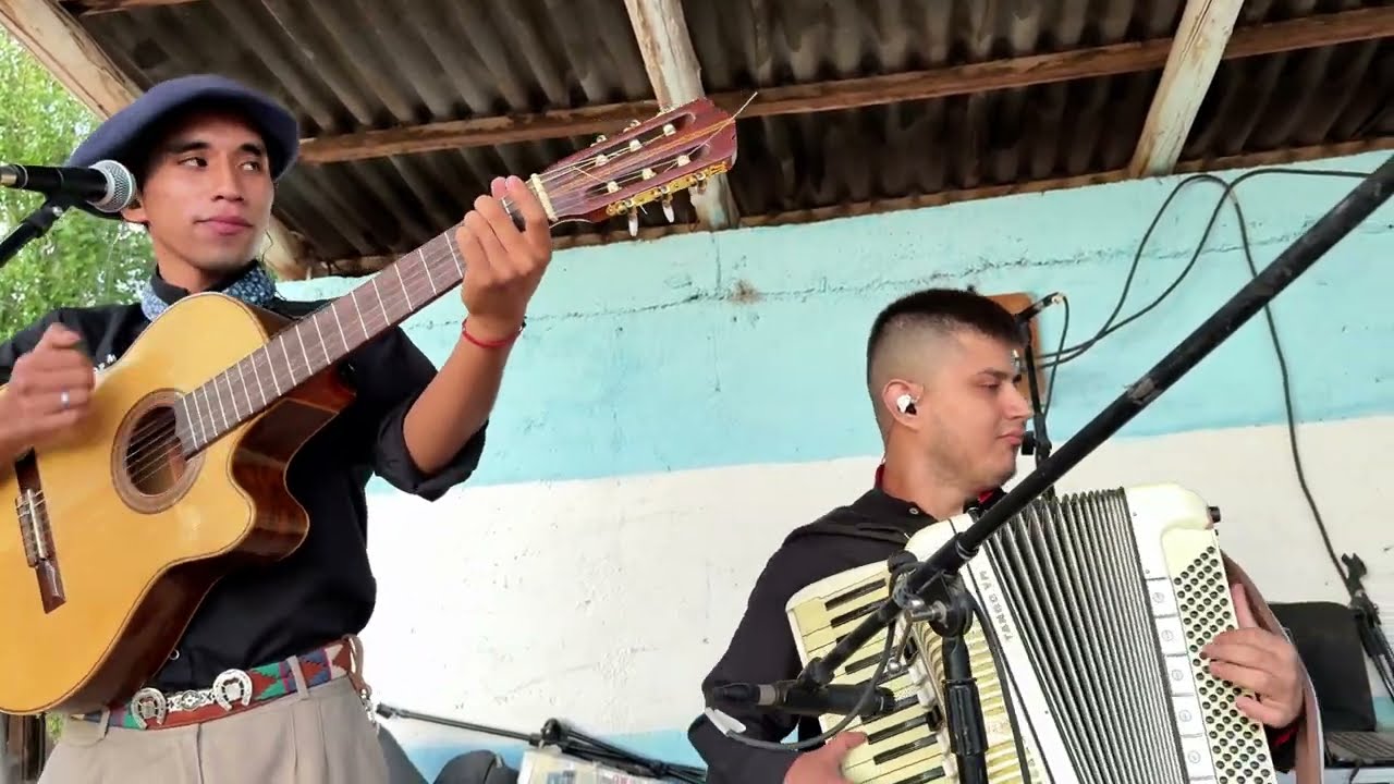 EN VIVO PIEDRA DE AGUILA - LOS MIRANDITAS