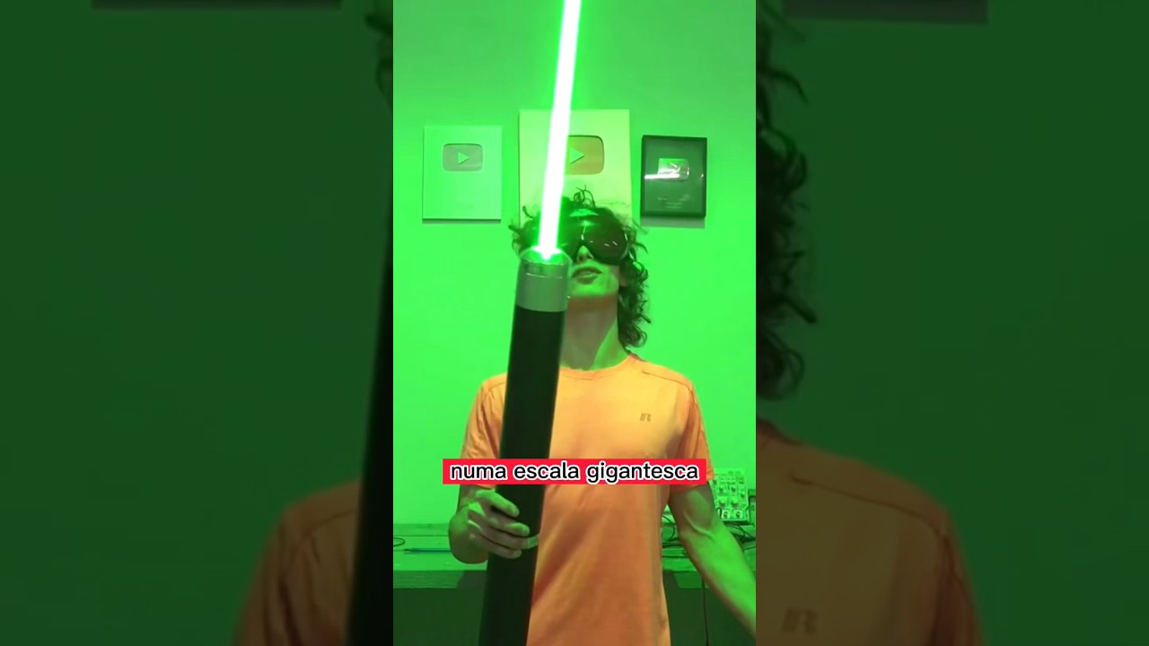 MAIOR r&eacute;plica de LASER do MUNDO! #youtuber #laser #experimento #curiosidades #ideiasincriveis