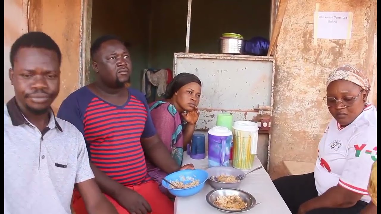 VENDEUSE DE RIZ PAS COMME LES AUTRES