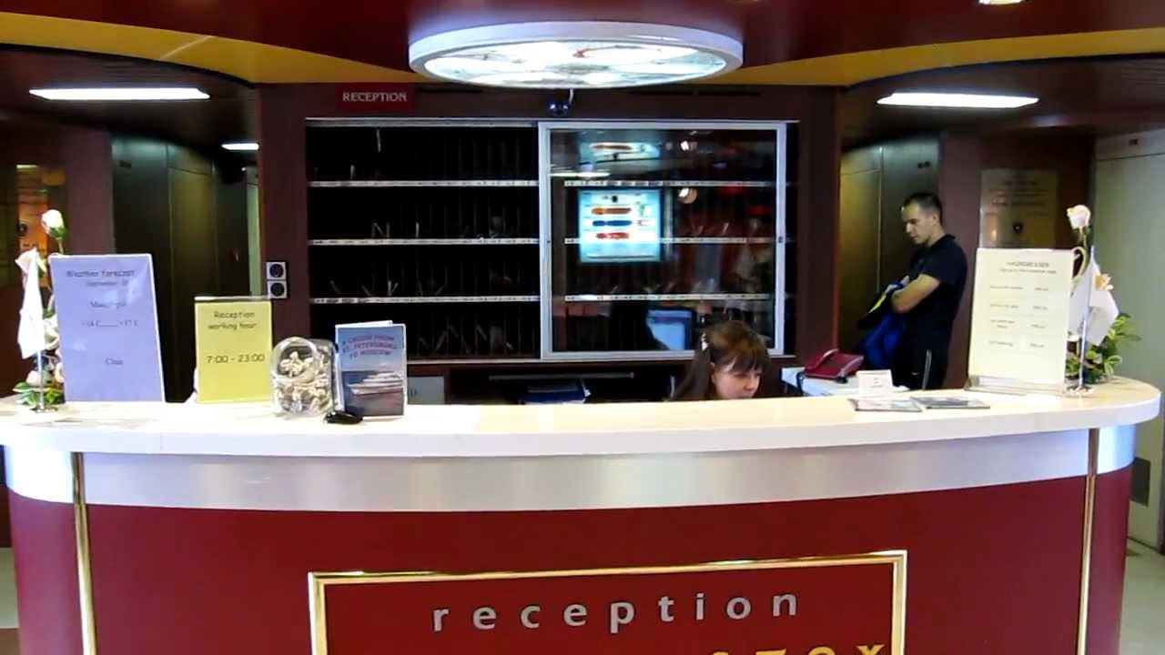 Теплоход &laquo;Лев Толстой