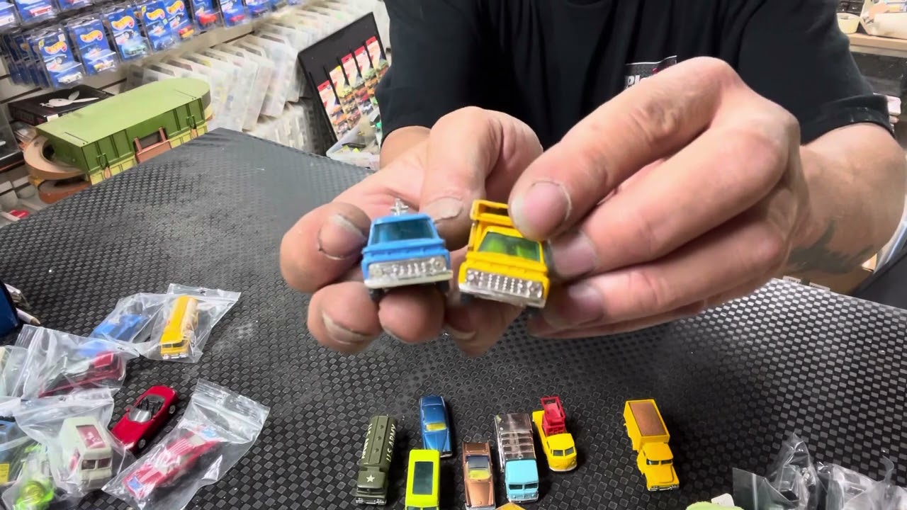 Let’s look at a Husky car collection. #collection #diecast #diecastcars #cars #diecastcollection