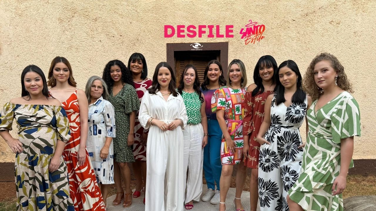 DESFILE SANTO ESTILO COM GREYCE XIMENDES