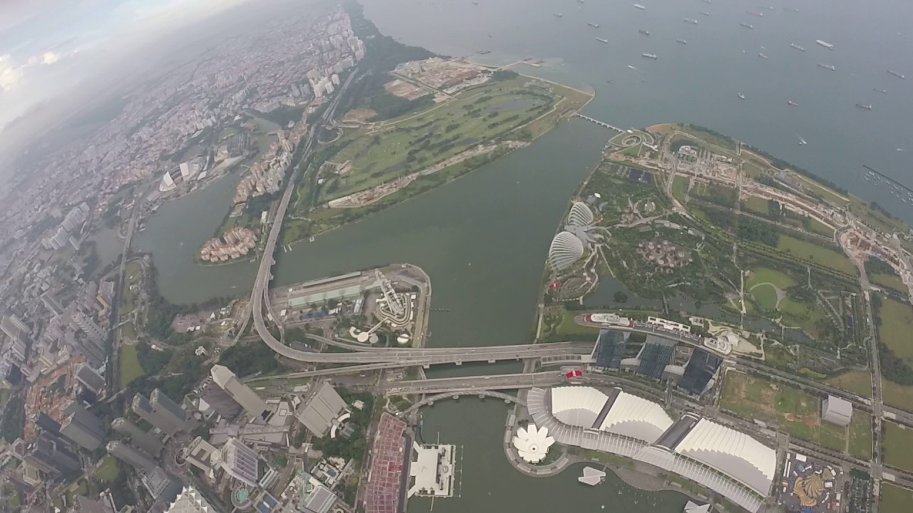 Red Lions perform skydiving