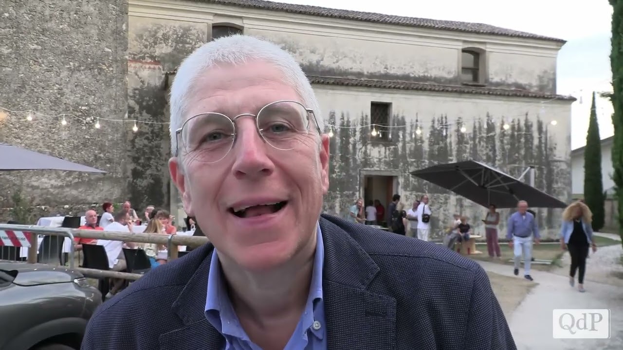 Bagno di Folla per Mario Giordano a Farra di Soligo per la prestazione del libro 