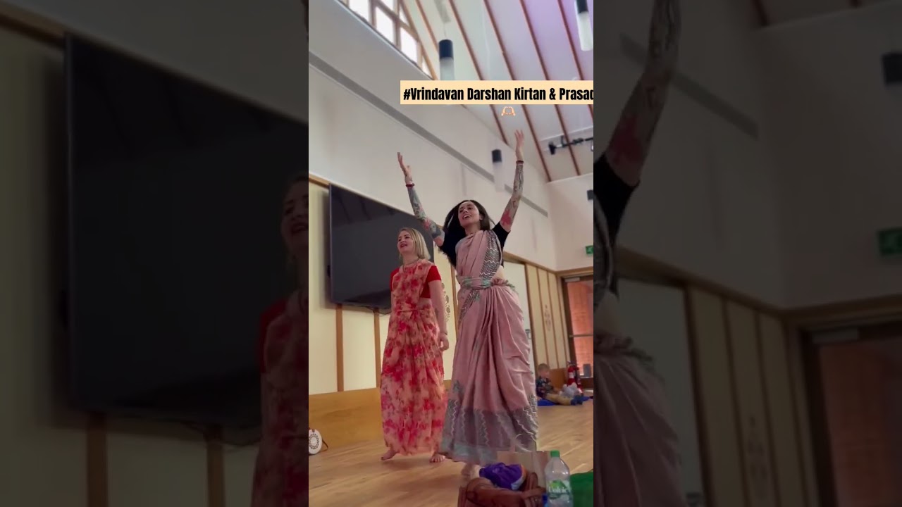 Hare Krishna Kirtan #vrindavantemple #vrindavan #iskcon #kirtan #dance #radheradhe #radhe #rath