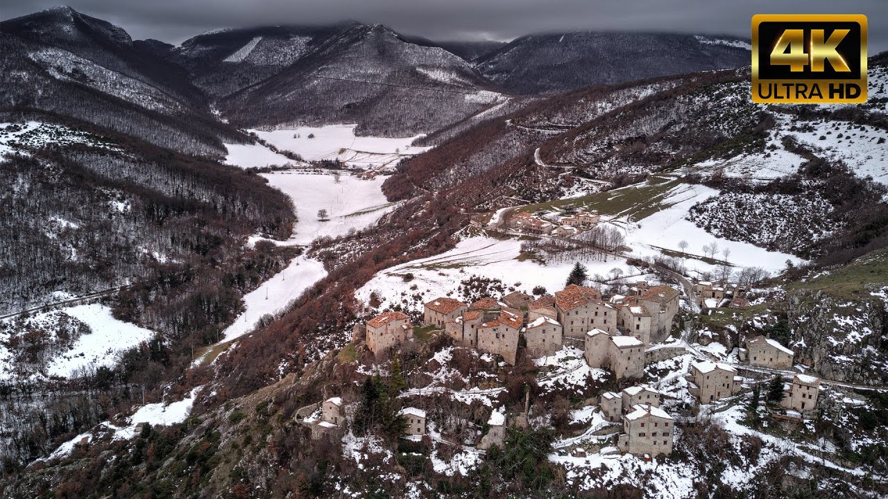 Elcito in the Snow 4K #NEVE #DRONE #BORGHI