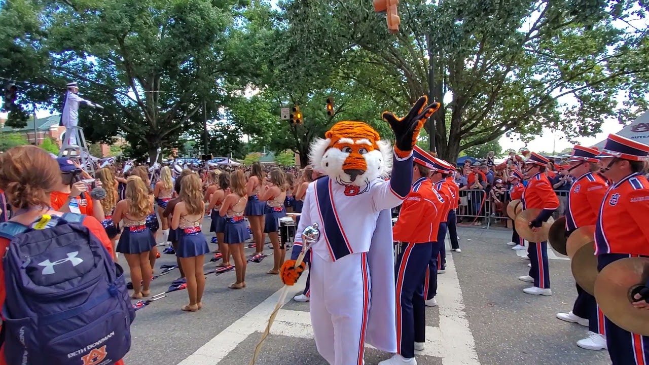 Auburn University Marching Band Gameday Pep Rally 9-25-21 with Aubie