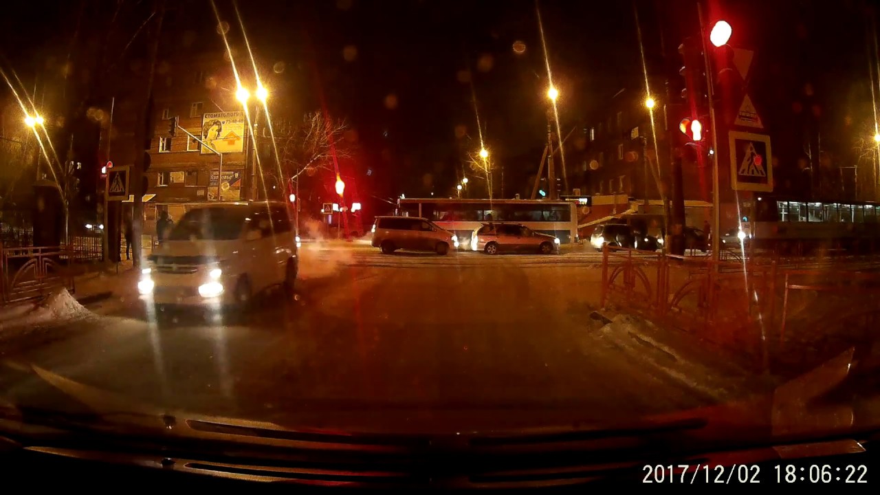 2/12/2017 Авария Иркутск. Пересечение Напольной и Ленской