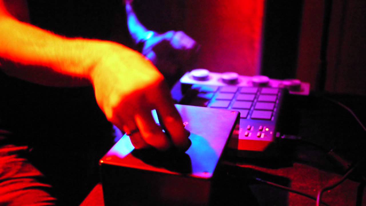 Drumcorps - Live in Tokyo (Geist & Thin Retro God)