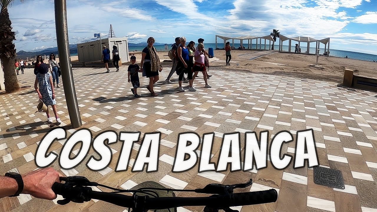 Cycling the Costa Blanca to a beautiful beach