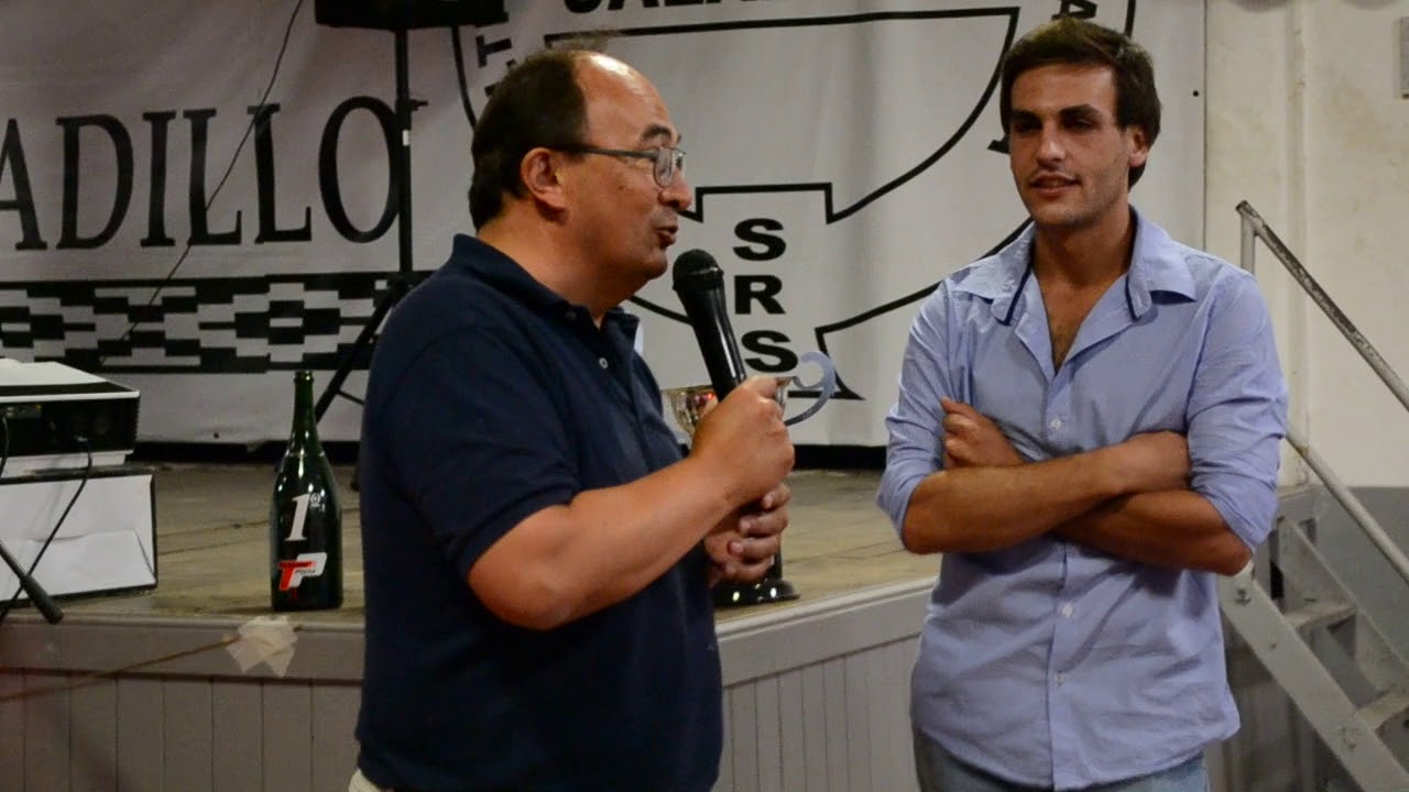 Cena-show en colaboraci&oacute;n con el piloto de Turismo Pista Lucas Barbalarga.-