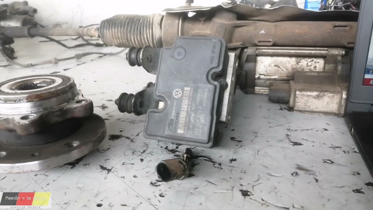 Dirección asistida falla x problema en sistema ABS, scanneo diagnóstico y reparación vw bora