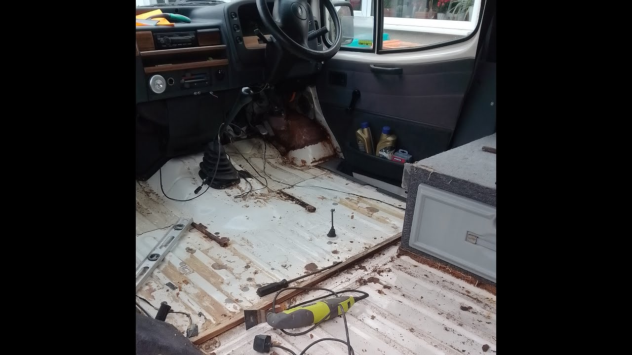 MK4 Transit - Duetto. Wet floor vid 2 Its really bad!
