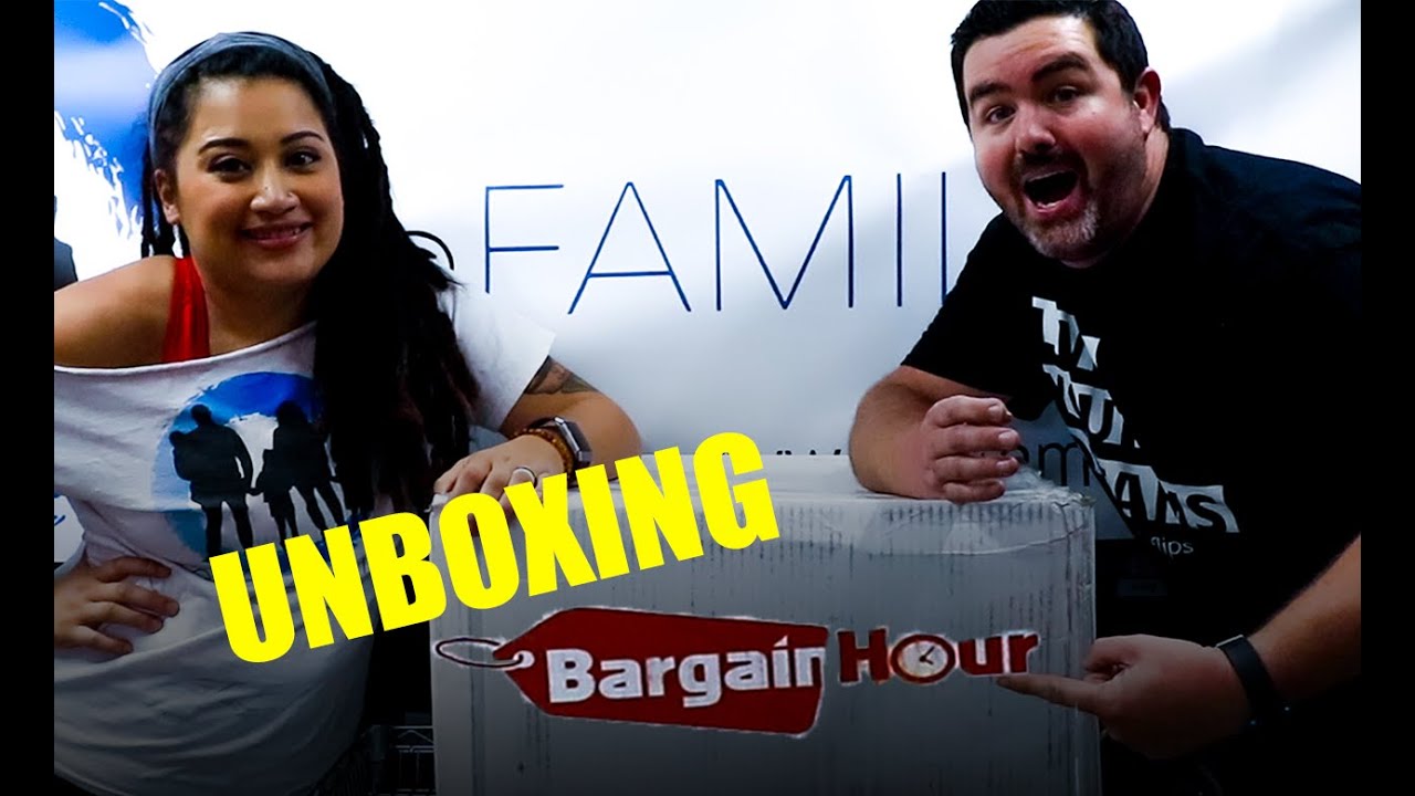 Unboxing a $250 Electronics Mystery Box | Liquidation Unboxing | The Family Flips