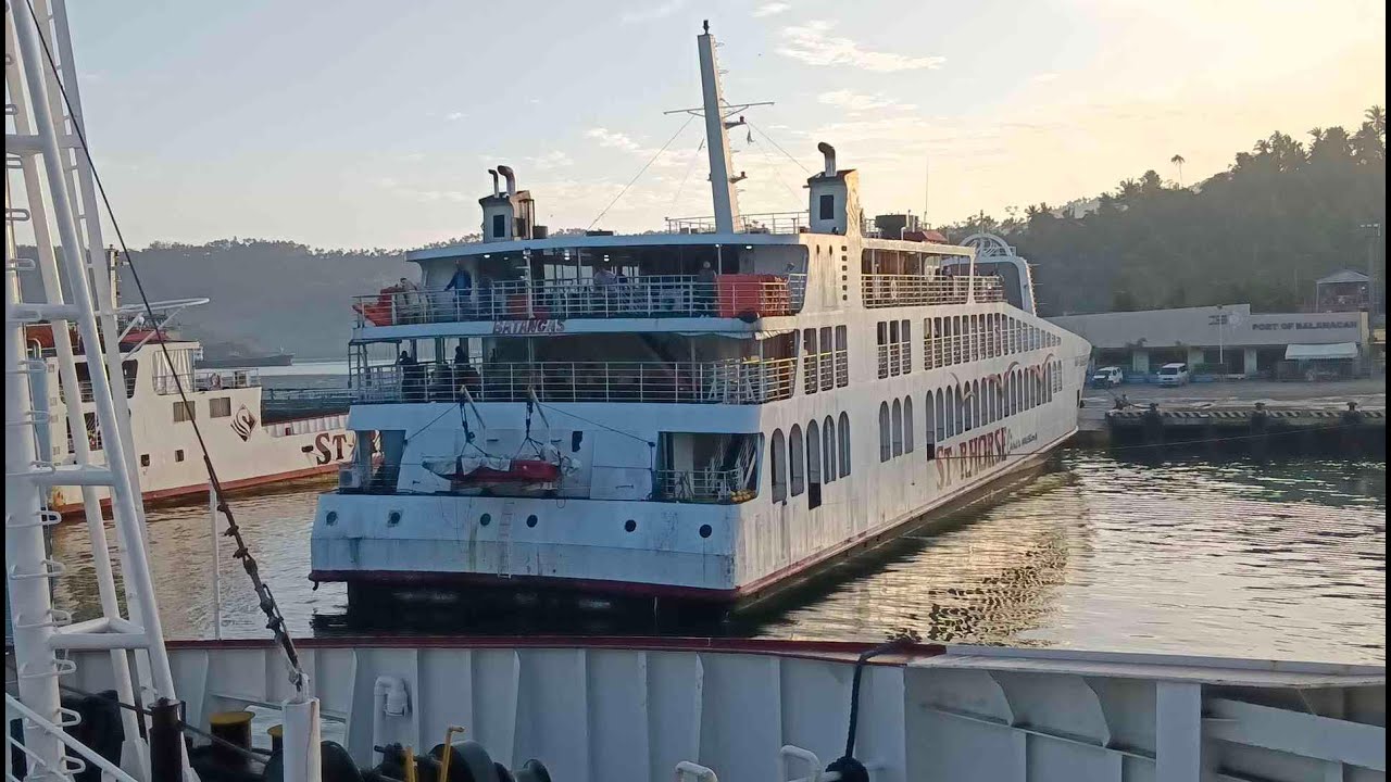 Lucena to Marinduque Ship Video (4)